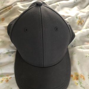 Lululemon hat